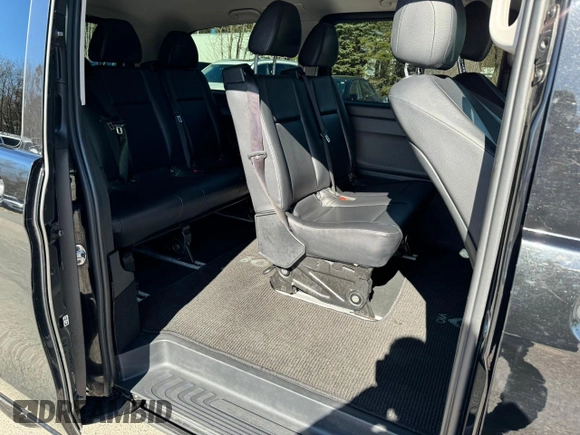 2020 Mercedes-Benz Metris with VIN W1WV0FEY9L3688689, listed as a Copart auction lot 52862564 with 164,030 mi miles and . Bid and sale history available at DreamBid. Image 6.