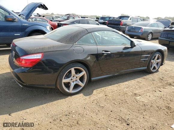2014 Mercedes-Benz SL-Class SL 550 with VIN WDDJK7DAXEF028201, listed as a Copart auction lot 64588264 with 17,206 mi miles and Salvage Title. Bid and sale history available at carsss.com. Image 3.