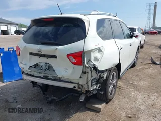 2018 Nissan Pathfinder SL с VIN 5N1DR2MM8JC612040, выставлен на аукционе IAAI как лот 42167927 с пробегом 121 635 миль миль и . История ставок и продаж доступна на DreamBid. Изображение 4.