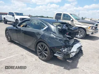 2025 Lexus IS 350 F Sport z VIN JTHBZ1B2XS5084514, wystawiony jako IAAI lot #42125934 z przebiegiem 2 200 mil mil oraz . Historia ofert i sprzedaży dostępna na DreamBid. Obrazek 3.