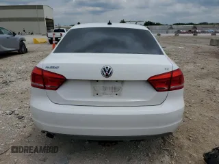 2013 Volkswagen Passat SE z VIN 1VWBH7A36DC086841, wystawiony jako Copart lot #60202355 z przebiegiem 147 359 mil mil oraz Szkoda całkowita • Salvage title. Historia ofert i sprzedaży dostępna na DreamBid. Obrazek 6.