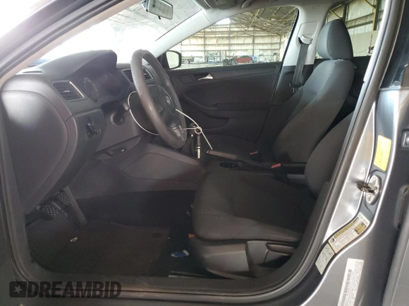 2011 Volkswagen Jetta Sedan S with VIN 3VW1K7AJ4BM028962, listed as a Copart auction lot 53558585 with 165,530 mi miles and Salvage Title. Bid and sale history available at carsss.com. Image 7.