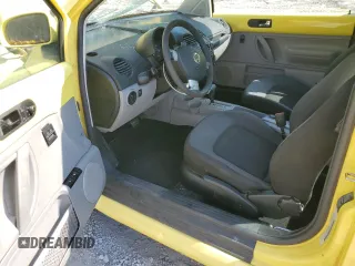 1999 Volkswagen Beetle GLS with VIN 3VWCA21C1XM414360, listed as a Copart auction lot 61783495 with 140,600 mi miles and Salvage title. Bid and sale history available at DreamBid. Image 8.