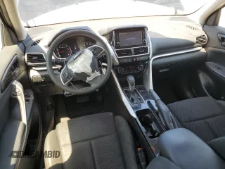 2020 Mitsubishi Eclipse Cross ES z VIN JA4AS3AA9LZ022743, wystawiony jako Copart lot #52972425 z przebiegiem 106 304 mil mil oraz Nie do naprawy • Non repairable. Historia ofert i sprzedaży dostępna na DreamBid. Obrazek 8.