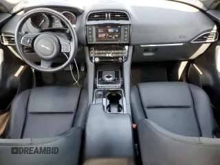 2018 Jaguar F-Pace 25t Premium with VIN SADCJ2FX0JA255130, listed as a Copart auction lot 63700125 with 68,931 mi miles and Clean title. Bid and sale history available at DreamBid. Image 8.