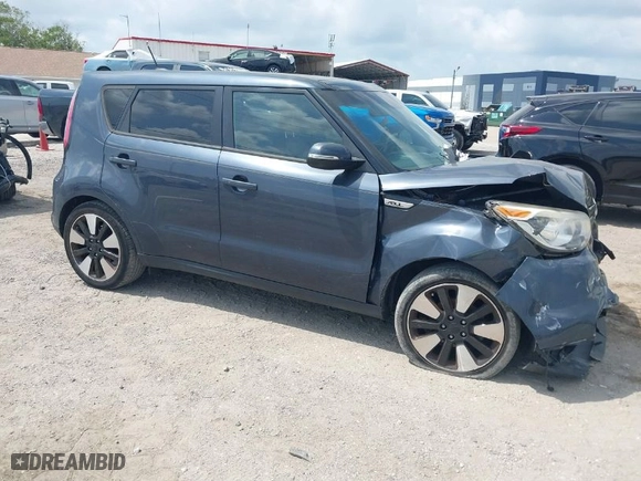 2015 Kia Soul ! with VIN KNDJX3A52F7225256, listed as a IAAI auction lot 41815099 with 87,512 mi miles. Bid and sale history available at carsss.com. Image 1.
