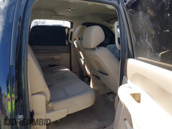 2013 Chevrolet Silverado 1500 LT with VIN 3GCPCSE05DG379301, listed as a IAAI auction lot 41866893 with 164,291 mi miles and . Bid and sale history available at DreamBid. Image 8.