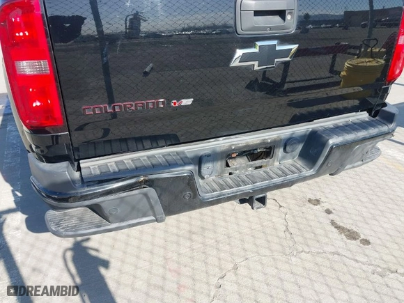 2020 Chevrolet Colorado 2WD LT with VIN 1GCGSCEN7L1143427, listed as a IAAI auction lot 41765329 with 65,767 mi miles. Bid and sale history available at carsss.com. Image 6.