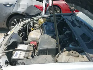 2006 Toyota Camry STD с VIN JTDBE32K063050530, выставлен на аукционе IAAI как лот 43088954 с пробегом 208 911 миль миль и . История ставок и продаж доступна на DreamBid. Изображение 12.