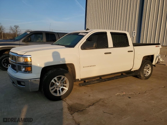 2014 Chevrolet Silverado 1500 LT with VIN 3GCUKREC3EG289803, listed as a Copart auction lot 43460225 with 198,582 mi miles and Salvage Title. Bid and sale history available at carsss.com. Image 1.