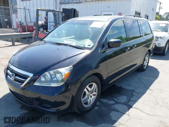 2006 Honda Odyssey EX-L with VIN 5FNRL38756B446740, listed as a IAAI auction lot 42114566 with 224,615 mi miles. Bid and sale history available at carsss.com. Image 2.