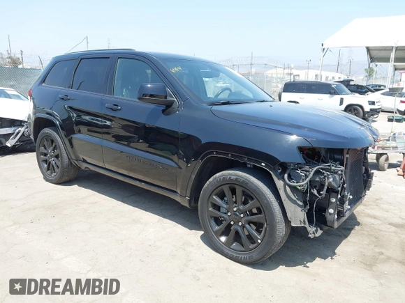 2019 Jeep Grand Cherokee Laredo z VIN 1C4RJEAG7KC858239, wystawiony jako IAAI lot #42587403 z przebiegiem 41 879 mil mil oraz . Historia ofert i sprzedaży dostępna na DreamBid. Obrazek 1.