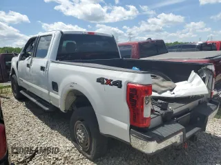 2018 Ford Super Duty F-250 SRW XL with VIN 1FT7W2BT6JEC36382, listed as a Copart auction lot 50999365 with 174,298 mi miles and Salvage Title. Bid and sale history available at carsss.com. Image 2.