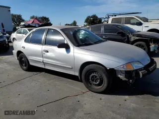 2001 Chevrolet Cavalier with VIN 1G1JC524717277609, listed as a Copart auction lot 77075584 with 211,562 mi miles and Salvage Title. Bid and sale history available at carsss.com. Image 4.