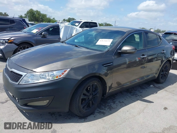 2013 Kia Optima EX с VIN 5XXGN4A78DG151742, выставлен на аукционе IAAI как лот 42631875 с пробегом 112 677 миль миль и . История ставок и продаж доступна на DreamBid. Изображение 2.