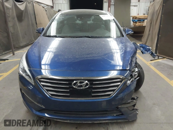 2015 Hyundai Sonata Limited with VIN 5NPE34AF4FH112271, listed as a IAAI auction lot 42077669 with 84,154 mi miles and . Bid and sale history available at carsss.com. Image 12.