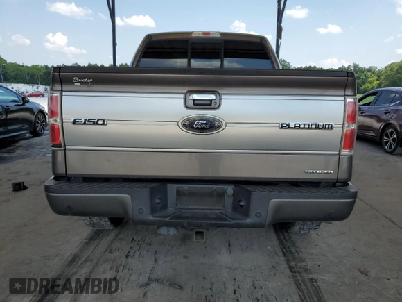 2014 Ford F-150 XL with VIN 1FTFW1EF1EFC83847, listed as a Copart auction lot 62324145 with 211,763 mi miles and Salvage title. Bid and sale history available at DreamBid. Image 6.