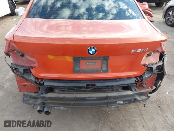 2015 BMW 2 Series 228i with VIN WBA1F9C56FVW98461, listed as a IAAI auction lot 41663193 with 94,584 mi miles. Bid and sale history available at carsss.com. Image 6.