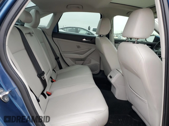 2019 Volkswagen Jetta SEL с VIN 3VWEB7BU7KM230687, выставлен на аукционе Copart как лот 45283785 с пробегом 73 787 миль миль и Списание • Salvage title. История ставок и продаж доступна на DreamBid. Изображение 10.