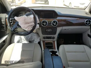 2015 Mercedes-Benz GLK 250 with VIN WDCGG0EB2FG402004, listed as a Copart auction lot 63126493 with 130,821 mi miles and . Bid and sale history available at DreamBid. Image 8.