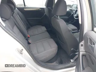 2011 Volkswagen Golf TDI с VIN WVWDM7AJ9BW249693, выставлен на аукционе IAAI как лот 42554555 с пробегом 189 101 миль миль и . История ставок и продаж доступна на DreamBid. Изображение 8.