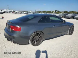 2015 Audi S5 Premium Plus z VIN WAUCGAFR1FA055268, wystawiony jako Copart lot #45244405 z przebiegiem 46 996 mil mil oraz Szkoda całkowita • Salvage title. Historia ofert i sprzedaży dostępna na DreamBid. Obrazek 3.