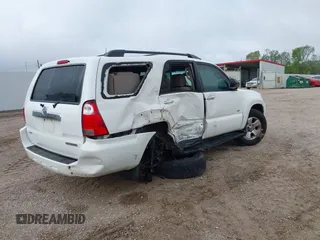 2006 Toyota 4Runner SR5 z VIN JTEZU14R060083248, wystawiony jako IAAI lot #41879414 z przebiegiem 293 401 mil mil oraz . Historia ofert i sprzedaży dostępna na DreamBid. Obrazek 4.