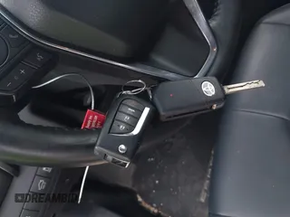 2019 Toyota Camry LE z VIN 4T1B11HK7KU300269, wystawiony jako IAAI lot #42017085 z przebiegiem 46 360 mil mil oraz . Historia ofert i sprzedaży dostępna na DreamBid. Obrazek 11.