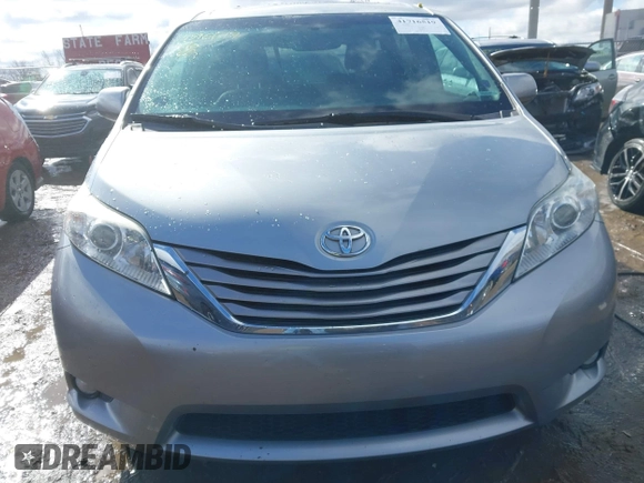 2017 Toyota Sienna XLE Auto Access Seat with VIN 5TDYZ3DC9HS850264, listed as a IAAI auction lot 41716519 with 95,454 mi miles and . Bid and sale history available at DreamBid. Image 13.