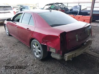 2007 Cadillac STS z VIN 1G6DW677670164260, wystawiony jako IAAI lot #41416838 z przebiegiem 146 860 mil mil oraz . Historia ofert i sprzedaży dostępna na DreamBid. Obrazek 3.