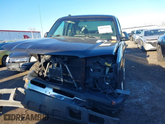2003 Chevrolet Silverado 1500 with VIN 2GCEK19T231175216, listed as a IAAI auction lot 40819455 with 89,855 mi miles. Bid and sale history available at carsss.com. Image 11.