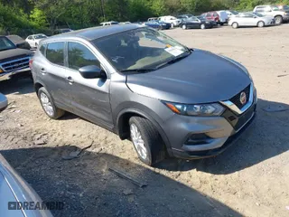 2021 Nissan Rogue Sport S with VIN JN1BJ1AV9MW305766, listed as a IAAI auction lot 42019884 with 64,500 mi miles. Bid and sale history available at carsss.com. Image 1.