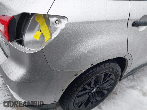2019 Mitsubishi Outlander ES z VIN JA4AR3AU6KU022815, wystawiony jako IAAI lot #41511268 z przebiegiem 59 781 mil mil oraz . Historia ofert i sprzedaży dostępna na DreamBid. Obrazek 18.