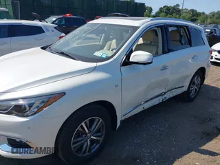 2020 Infiniti QX60 Signature Edition с VIN 5N1DL0MM2LC531608, выставлен на аукционе IAAI как лот 40247204 с пробегом 67 655 миль миль и . История ставок и продаж доступна на DreamBid. Изображение 6.