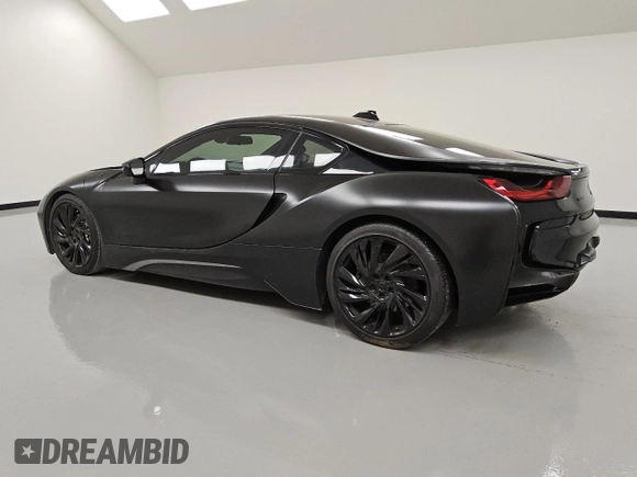 2016 BMW i8 with VIN WBY2Z2C55GV676098, listed as a Copart auction lot 52350665 with 38,649 mi miles and Clean Title. Bid and sale history available at carsss.com. Image 2.