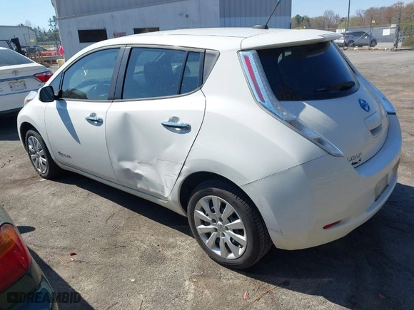 2013 Nissan LEAF SL with VIN 1N4AZ0CP4DC400687, listed as a IAAI auction lot 41853453 with 53,854 mi miles. Bid and sale history available at carsss.com. Image 3.