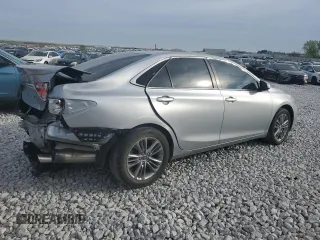 2015 Toyota Camry XLE with VIN 4T1BF1FK2FU102807, listed as a Copart auction lot 48798535 with 116,974 mi miles and Salvage Title. Bid and sale history available at DreamBid. Image 3.