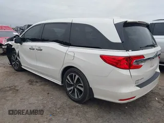 2018 Honda Odyssey Elite with VIN 5FNRL6H90JB064823, listed as a IAAI auction lot 41510216 with 48,223 mi miles. Bid and sale history available at carsss.com. Image 3.