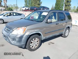 2005 Honda CR-V EX with VIN JHLRD78895C026877, listed as a IAAI auction lot 42129376 with 164,543 mi miles. Bid and sale history available at carsss.com. Image 2.