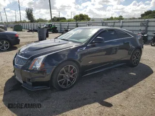 2014 Cadillac CTS-V z VIN 1G6DV1EP5E0119770, wystawiony jako Copart lot #76998824 z przebiegiem 60 340 mil mil oraz Szkoda całkowita • Salvage title. Historia ofert i sprzedaży dostępna na DreamBid. Obrazek 1.