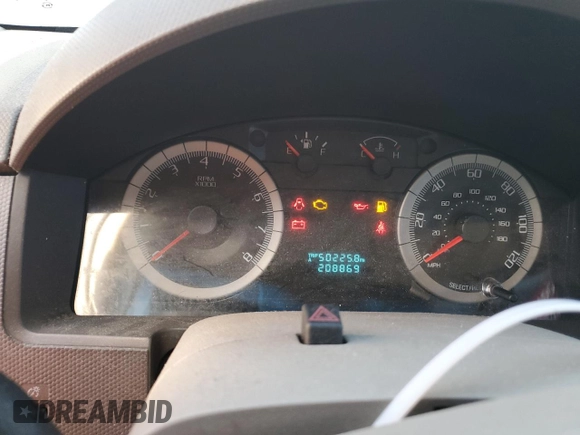 2008 Ford Escape XLS with VIN 1FMCU02ZX8KD83387, listed as a Copart auction lot 81648044 with 208,869 mi miles and Clean title. Bid and sale history available at DreamBid. Image 9.