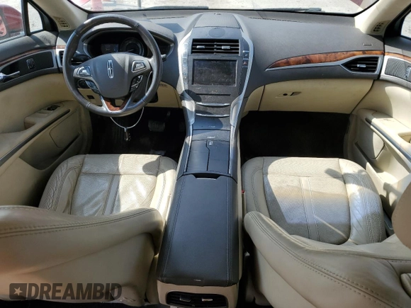 2013 Lincoln MKZ Hybrid z VIN 3LN6L2LU0DR825520, wystawiony jako Copart lot #56368095 z przebiegiem 135 655 mil mil oraz Szkoda całkowita • Salvage title. Historia ofert i sprzedaży dostępna na DreamBid. Obrazek 8.