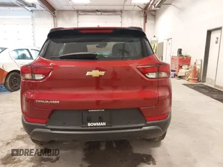 2021 Chevrolet TrailBlazer LS with VIN KL79MMS28MB005889, listed as a IAAI auction lot 41951684 with 28,350 mi miles and . Bid and sale history available at DreamBid. Image 16.