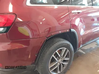 2017 Jeep Grand Cherokee Limited z VIN 1C4RJEBG5HC795116, wystawiony jako IAAI lot #41096233 z przebiegiem 162 829 mil mil oraz . Historia ofert i sprzedaży dostępna na DreamBid. Obrazek 19.