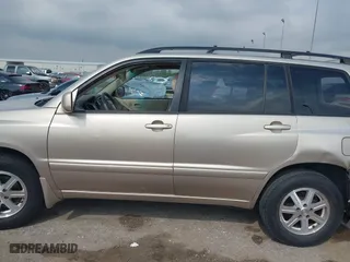 2006 Toyota Highlander with VIN JTEGP21A560125805, listed as a IAAI auction lot 40142399 with 127,578 mi miles. Bid and sale history available at carsss.com. Image 14.