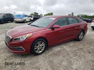 2015 Hyundai Sonata SE z VIN 5NPE24AF8FH234778, wystawiony jako Copart lot #58807715 z przebiegiem 139 473 mil mil oraz Czysty tytuł • Clean title. Historia ofert i sprzedaży dostępna na DreamBid. Obrazek 1.