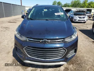 2021 Chevrolet Trax LT with VIN KL7CJLSB1MB314807, listed as a Copart auction lot 63122375 with 121,437 mi miles and Clean title. Bid and sale history available at DreamBid. Image 5.