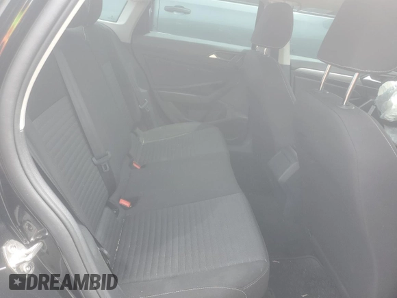 2024 Volkswagen Jetta S with VIN 3VW5M7BU1RM039173, listed as a Copart auction lot 56147215 with 31,354 mi miles and Clean title. Bid and sale history available at DreamBid. Image 10.