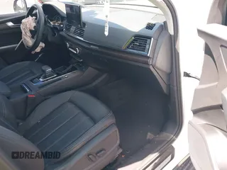 2022 Audi Q5 S line Premium with VIN WA1GAAFY2N2087968, listed as a IAAI auction lot 42531144 with 41,542 mi miles and . Bid and sale history available at DreamBid. Image 5.