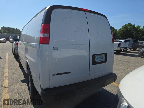 2022 Chevrolet Express Cargo with VIN 1GCWGAFPXN1225074, listed as a IAAI auction lot 42666702 with 101,508 mi miles and . Bid and sale history available at DreamBid. Image 20.